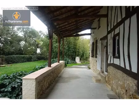 vente maison 6 pièces 142 m2 à casteljaloux