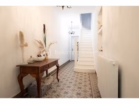 maison de ville de 204 m² à perenchies