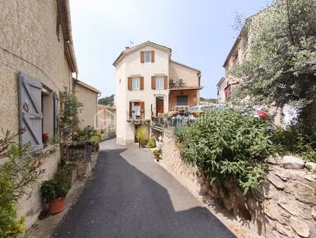 maison de village de 95 m² à sainte-tulle