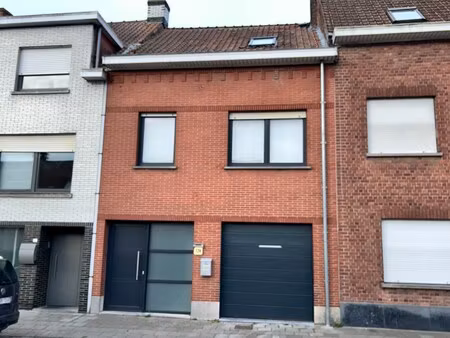 huis te koop in harelbeke met 4 slaapkamers