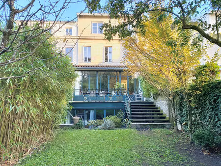 maison familiale avec grand jardin et nombreux stationnements - parc bordelais