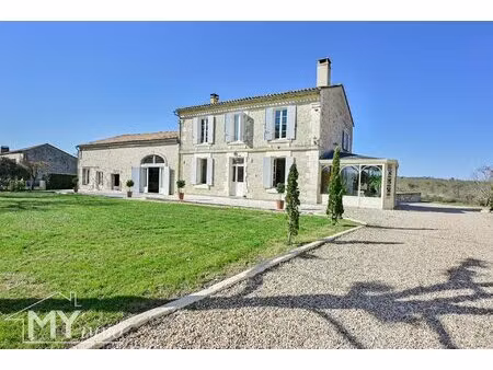 saint méard de gurçon : ensemble immobilier en pierre avec gîte  2 piscines et...