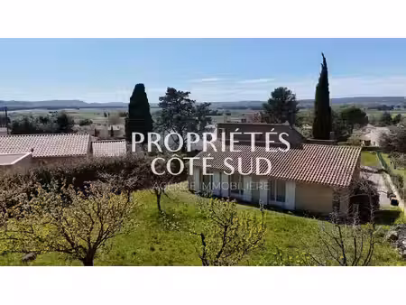 exclusivité  villa à pujaut avec vaste terrain divisible