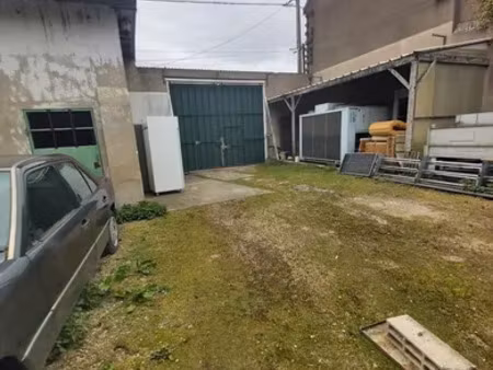 immeuble à champigny (89340)