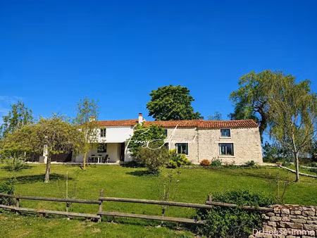 vente maison 7 pièces 158 m² à vix (85770)  275 000 €