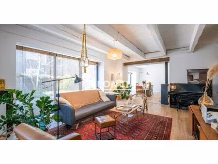 arvieu - une maison de caractère  lumineuse  au confort moderne