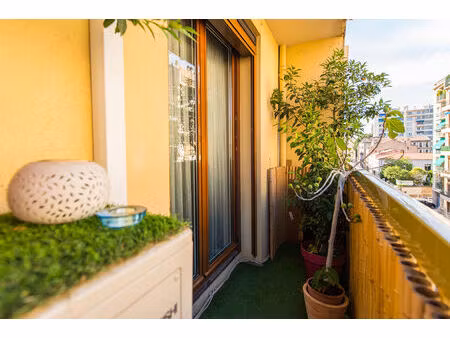 vente appartement 4 pièces  66.00m²  marseille 05