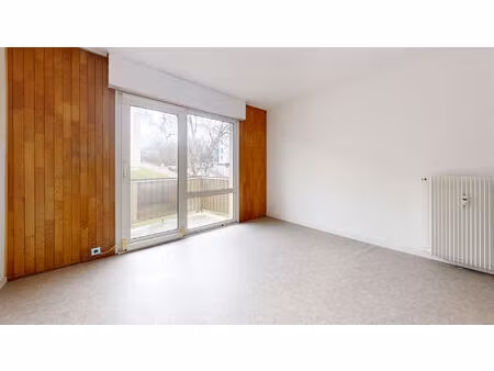 location : appartement de 3 pièces (55 m²) à mulhouse