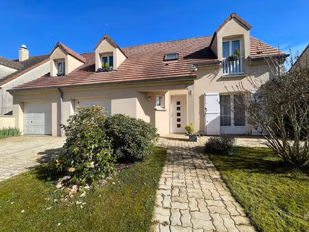 vente maison 7 pièces  141.00m²  chevry