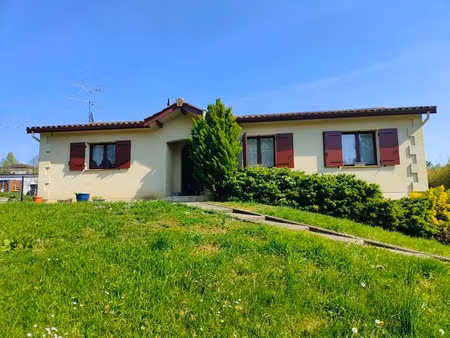 vente maison 4 pièces 92 m² à camblanes-et-meynac (33360)  317 700 €