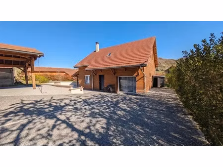 vente maison 5 pièces 115 m² à châbons (38690)  335 000 €