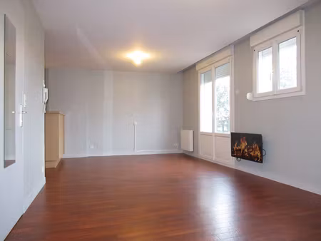 location appartement 3 pièces 55m² la ferte mace 61600