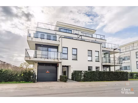 appartement te koop in halle met 3 slaapkamers