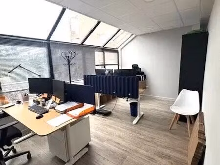 location bureaux 348 m²