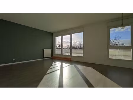appartement vern sur seiche 4 pièce(s) 82.96 m2