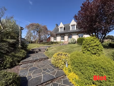 talensac- maison familiale de 168 m2 - 5 chambres sur un terrain de 2198 m2