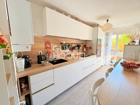 appartement pessac 4 pièce(s) 107 m2