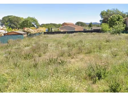 vente terrain à construire 625 m² gonfaron (83590)