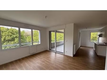 location appartement 3 pièces 63m² nantes 44300