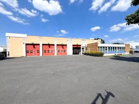 location commerce herblay 95220 1240m²