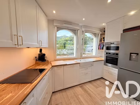 appartement à le plan-de-la-tour (83120)