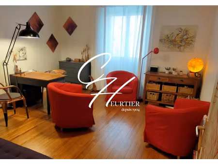 location commerce 2 pièces 42 m² à voiron (38500)