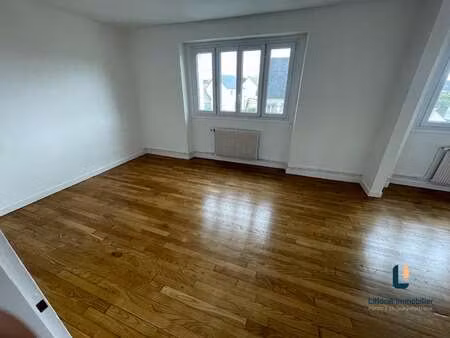 location appartement 3 pièces à saint-brieuc (22000) : à louer 3 pièces / 60m² saint-brieu