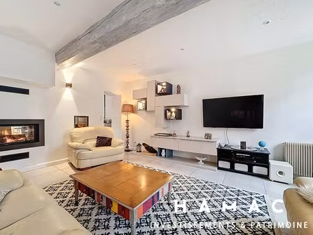 maison de 280m2 sur une parcelle 1400m2 de terrain