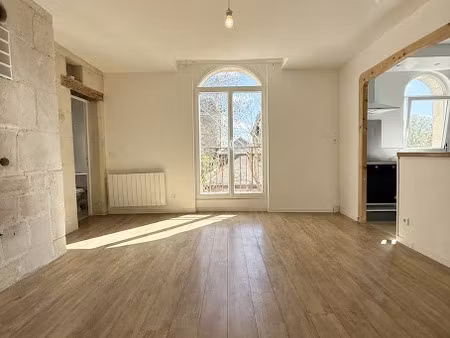 location appartement 2 pièces 45 m² à tours (37000)  750 €