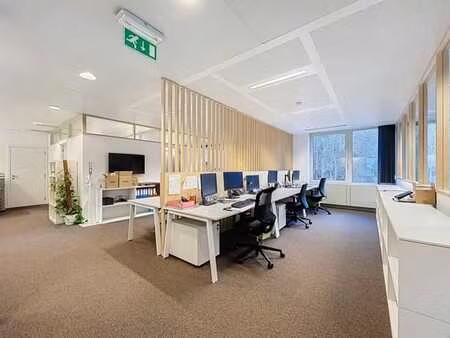 waterloo office park o: 163m² bureaux + 10 parkings + archiv