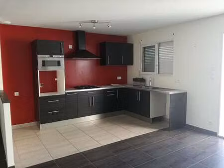 location maison à soullans (85300) : à louer / 90m² soullans