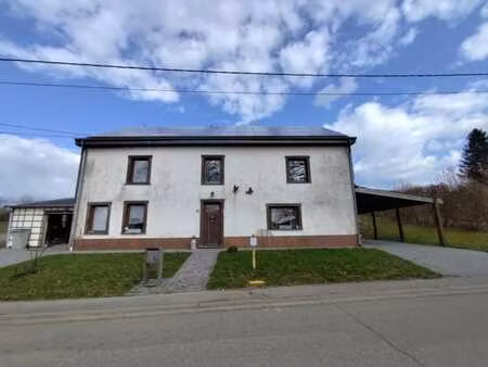 maison fonctionnelle  bien située et pleine de potentiel