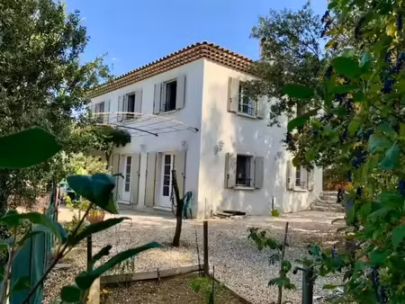 vente maison 5 pièces 142 m² à carces (83570)  545 000 €