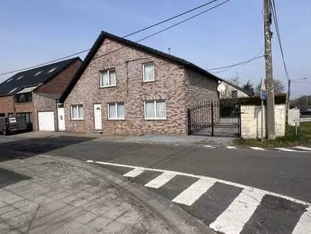 maison 4 façades entièrement rénovée en 2024