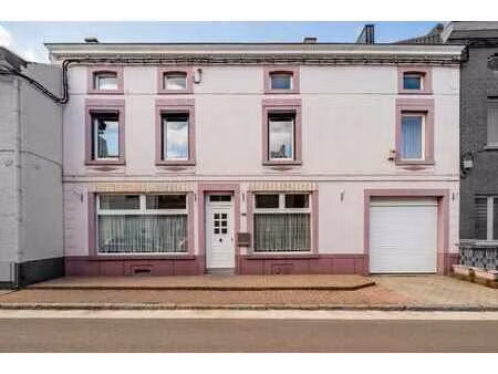 charmante maison 4 chambres avec terrasse  jardin et garage