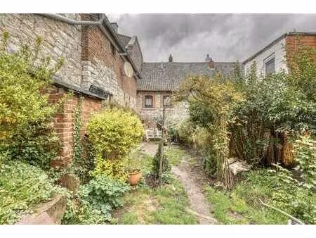 charmante maison en pierre du pays de 194m² (cms) avec 3 cha