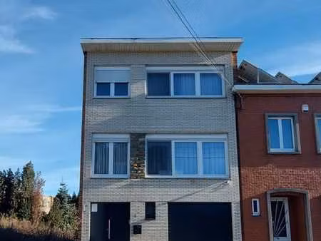 maison 3 façades 155m²  3 chambres  très lumineuse