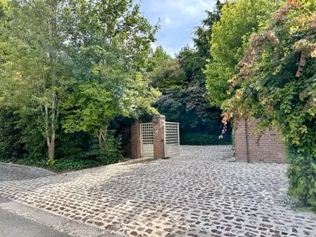 bien exceptionnel sur les hauteurs du mont de l’enclus