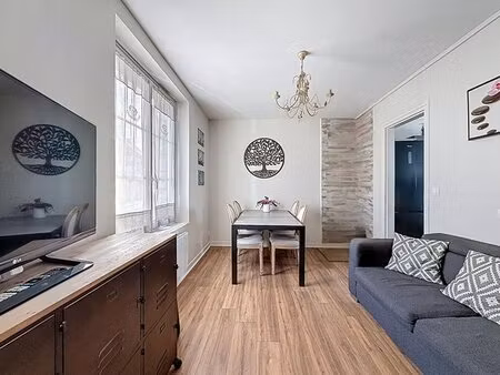maison mitoyenne - 80m² - 3 chambres dont 1 suite parentale - 3 places vl - jardin - 60740