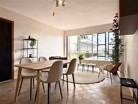 appartement 1 chambre avec balcon et cave