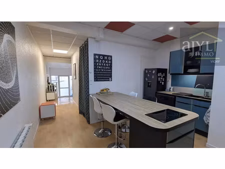 vente appartement 4 pièces 107 m² à vichy (03200)  169 000 €