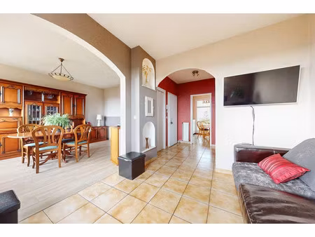 vente appartement 4 pièces 90 m² à corbas (69960)  185 000 €