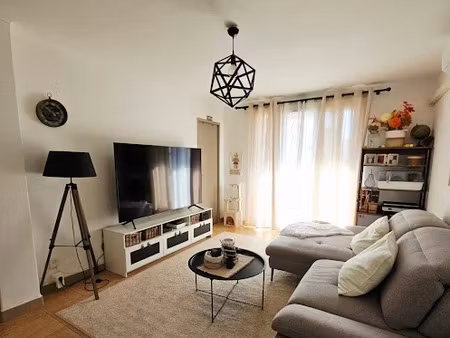 vente appartement 4 pièces 65 m² à martigues (13500)  184 000 €