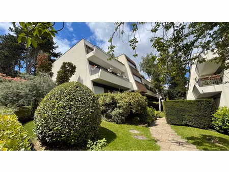 a vendre - appartement f2 - terrasse - tennis - villennes sur seine - proche gare