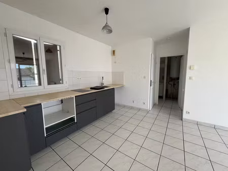 vente appartement 2 pièces 38 m² à saint-vincent-de-tyrosse (40230)  149 460 €