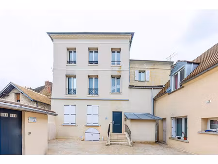 vente immeuble 833 m² magny-en-vexin (95420)