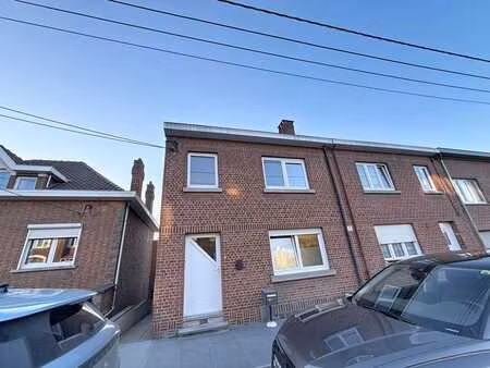 maison 3 ch. avec jardin  ottignies