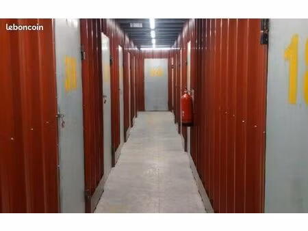 location pro | garage / parking | 5 m² | peyrolles-en-provence