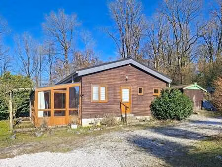 option - chalet 2 chambres avec jardin au calme