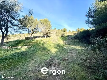 terrain 736 m² septèmes-les-vallons